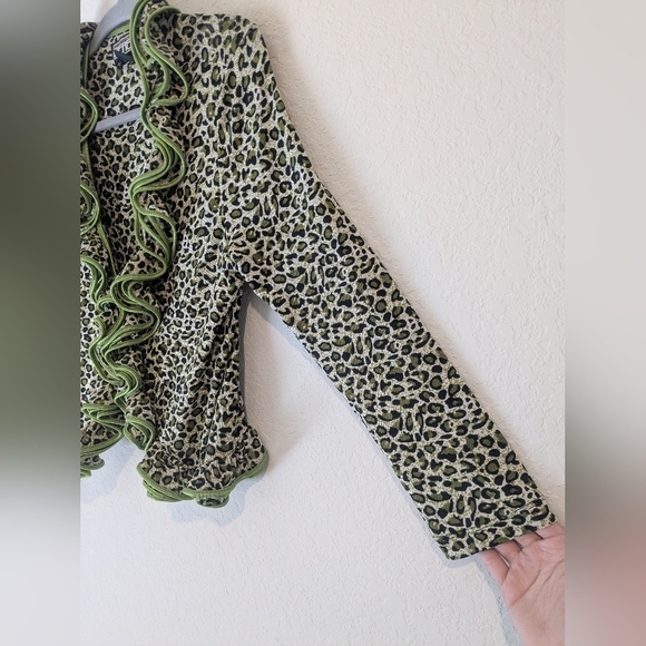 The Collective Works Of Berek Neon Green Leopard Print Ruffle Cardigan Retro Y2K - Picture 6 of 10